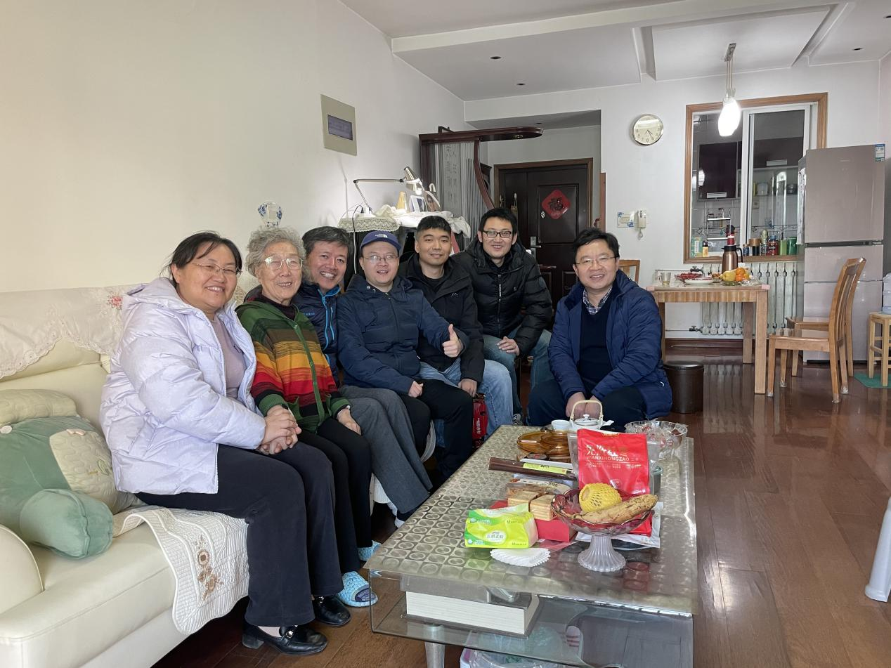 K8凯时官方网站医学免疫学系党支部开展春节前走访慰问活动